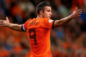 FIFA 26-双线传奇同日上演，宁王15场20+，皇马极限逆转